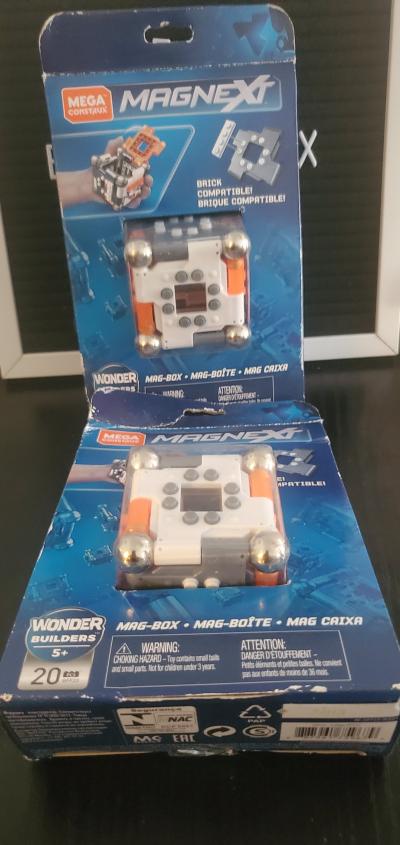 Mega Construx MagNext Wonder Builders 20 Piece Set