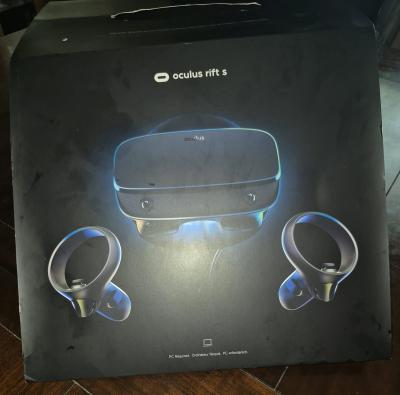 Oculus Rift S VR  Open Box Used Once  FIRM - Thumbnail 2