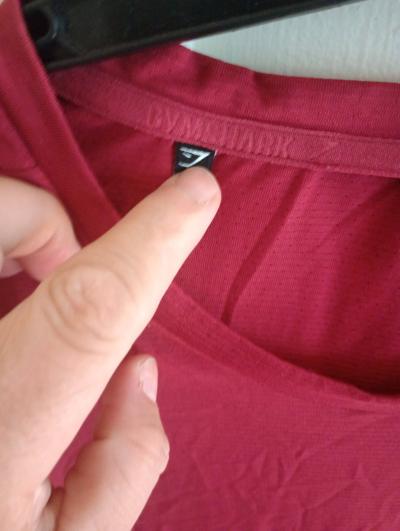unisex maroon shirt size medium - Thumbnail 5