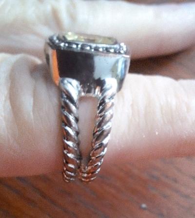 Square Yellow Peridot Ring - Thumbnail 2