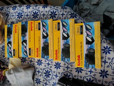 selling camera equipment they have cases
