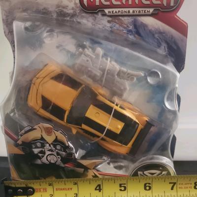Transformers Dark of the Moon MechTech Deluxe Class Bumbleb - Thumbnail 3