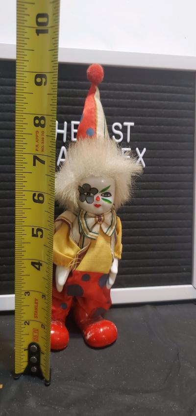 Vintage porcelainfaced clown - Thumbnail 5