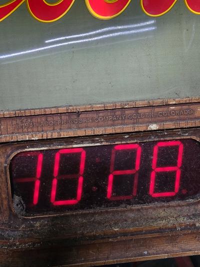 Coors sign clock - Thumbnail 2