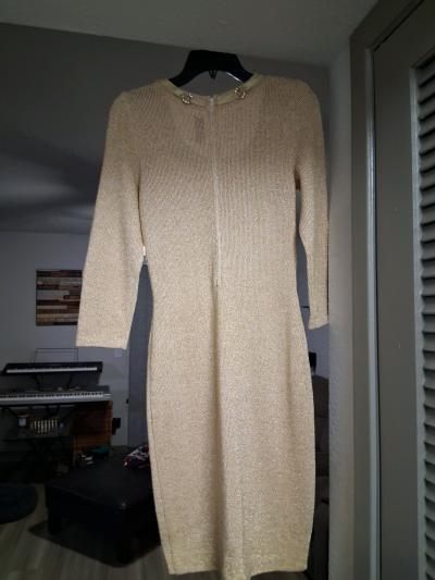 Dress of The Year  75 percent off   Never Worn - Thumbnail 10