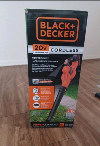 Black Decker Cordless Hard Surface Blower