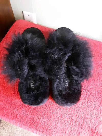 Brand new black UGG slides size 8 - Thumbnail 2