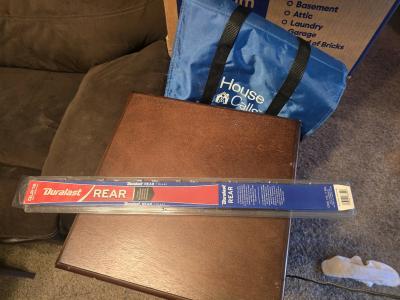 Duralast 12 Rear Wiper Blade DLR12  Brand New