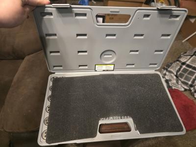 60Piece Tap and Die Set SAE  Metric  Like New - Thumbnail 2