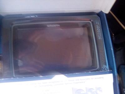 Tom Tom navigation limited edition Canon camera and kids cam - Thumbnail 4