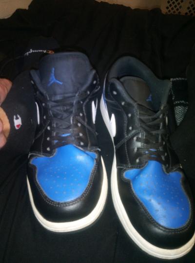 Nike Jordans Like new in really good condition
