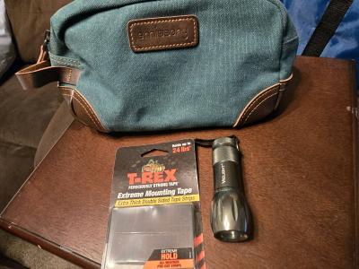 20 Bundle Emissary Canvas Toiletry Bag  LED Flashlight  TRex