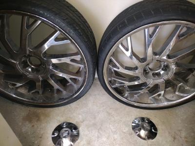 4  24inch chrome rims - Thumbnail 2