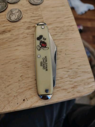 Mickey mouse vintage knife from 1933