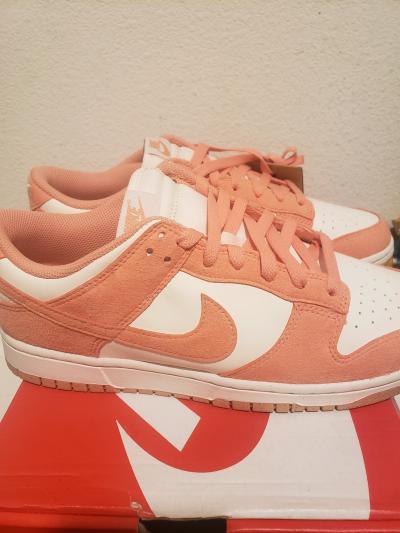 Nike Women Dunk Low Apricot  Size 12 - Thumbnail 2