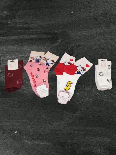 NEW Sanrio Hello Kitty Crew Socks Set 4 P - Thumbnail 2