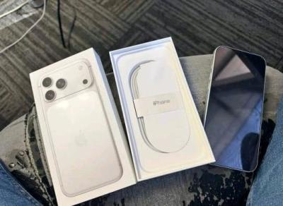 iPhone 17 Pro Max 512 GB Unlocked