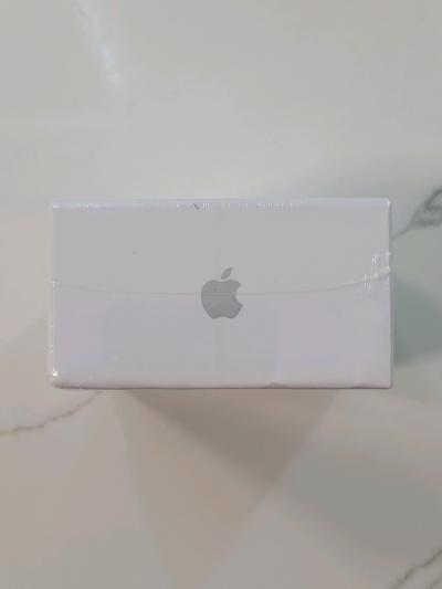 Airpods Pro Gen 3 Brand New Sealed - Thumbnail 4