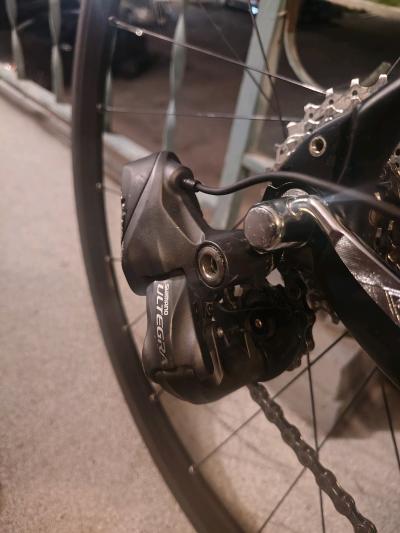 Carbon Fiber 57cm Road Bike - Thumbnail 4