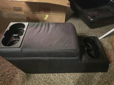 Brand New Rampage Locking Center Console for Jeep  Truck Bla
