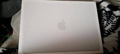 2026 Macbook Neo 256 gb space Flawless